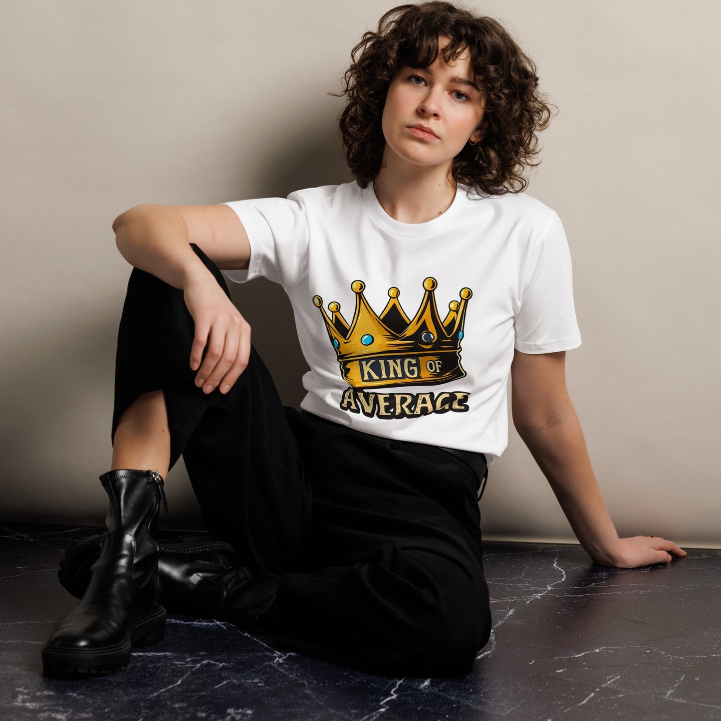 King of Average Unisex premium t-shirt